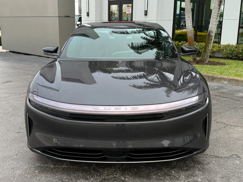 2024 Lucid Air - Image 16 of 21