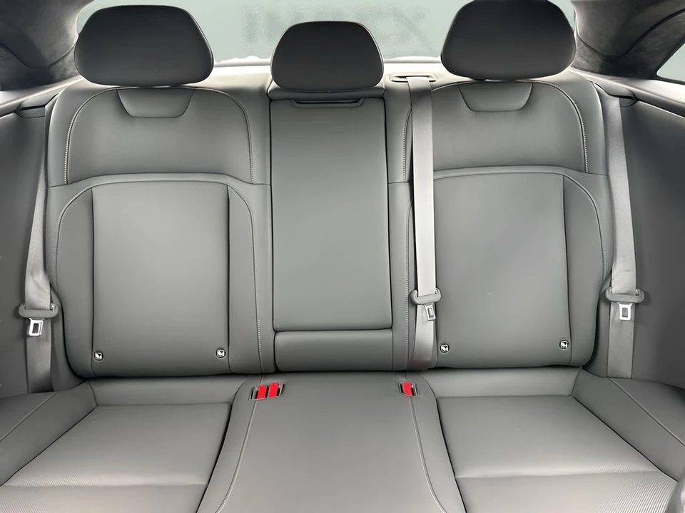 2024 Lucid Air - Image 11 of 21