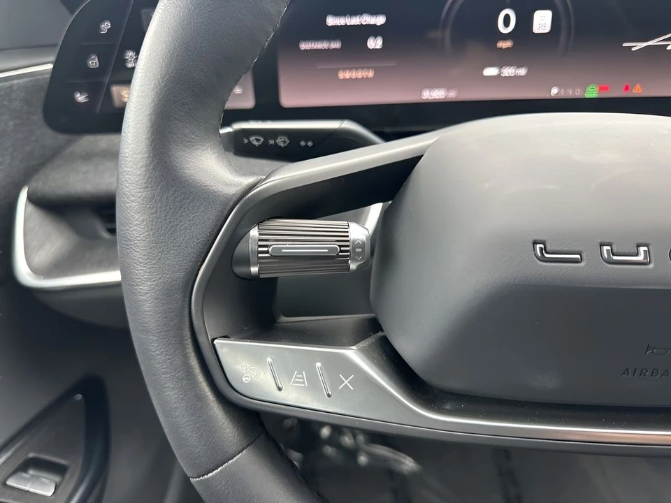2024 Lucid Air - Image 15 of 21
