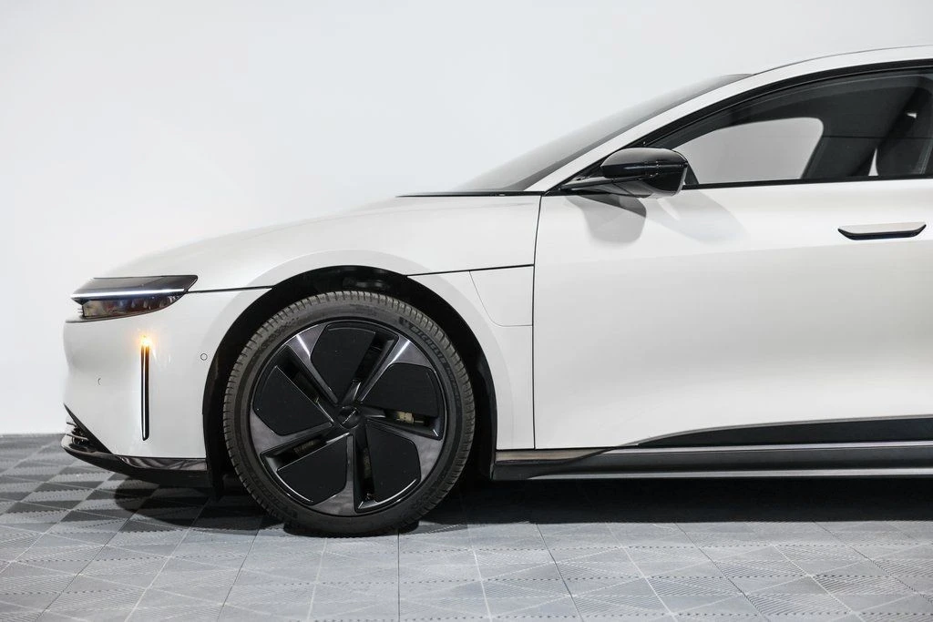 2024 Lucid Air - Image 13 of 21