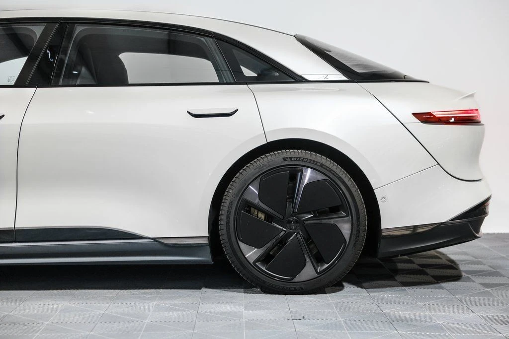 2024 Lucid Air - Image 14 of 21