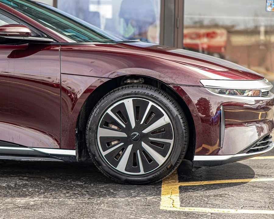 2024 Lucid Air - Image 10 of 21