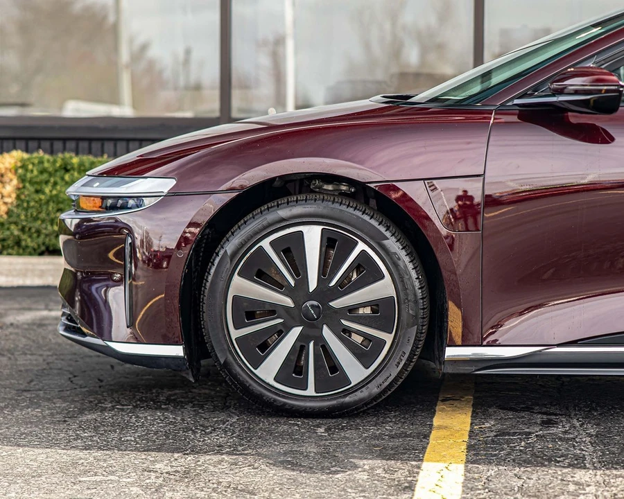 2024 Lucid Air - Image 7 of 21