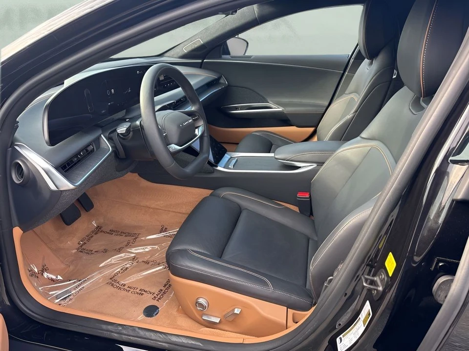 2024 Lucid Air - Image 9 of 12