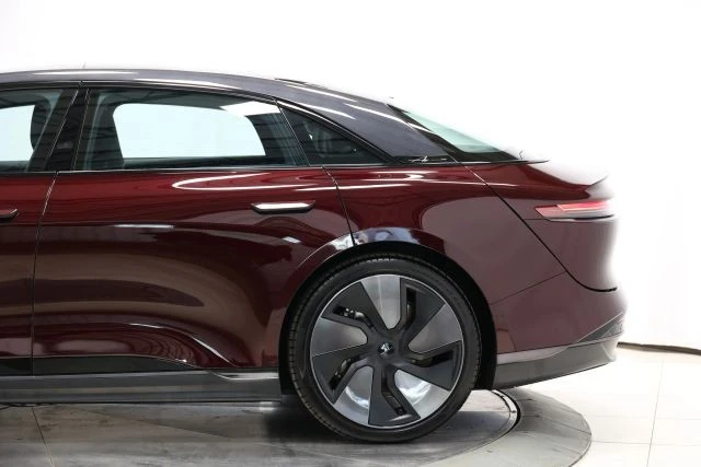 2024 Lucid Air - Image 8 of 12