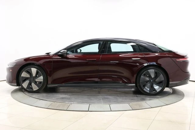 2024 Lucid Air - Image 7 of 12