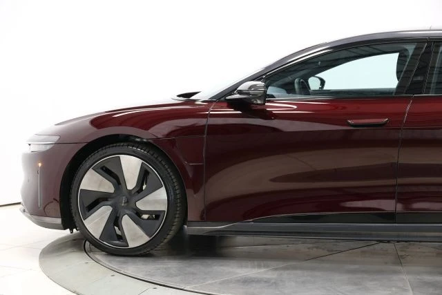 2024 Lucid Air - Image 6 of 12
