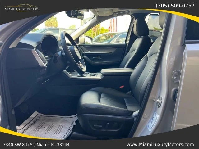 2024 Mazda CX-90 - Image 13 of 21