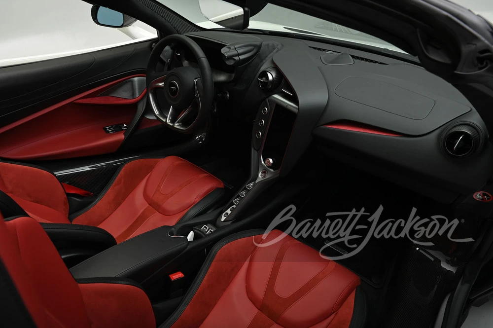 2024 McLaren 750S Spider - Image 6 of 31