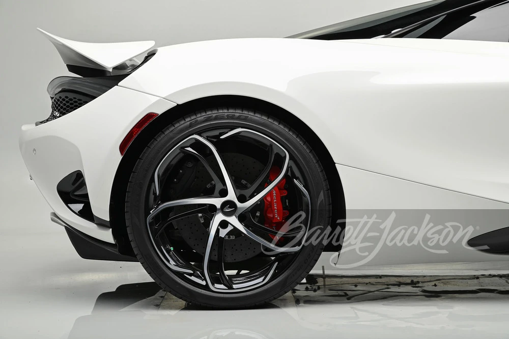 2024 McLaren 750S Spider - Image 29 of 31
