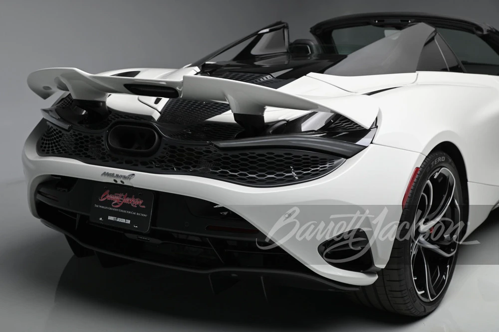 2024 McLaren 750S Spider - Image 25 of 31