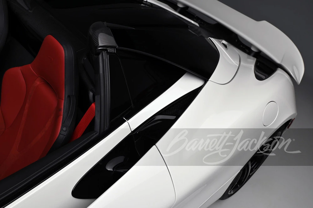 2024 McLaren 750S Spider - Image 23 of 31
