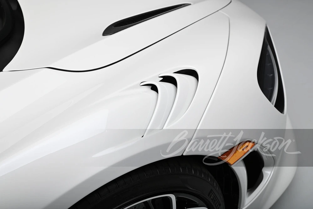 2024 McLaren 750S Spider - Image 22 of 31