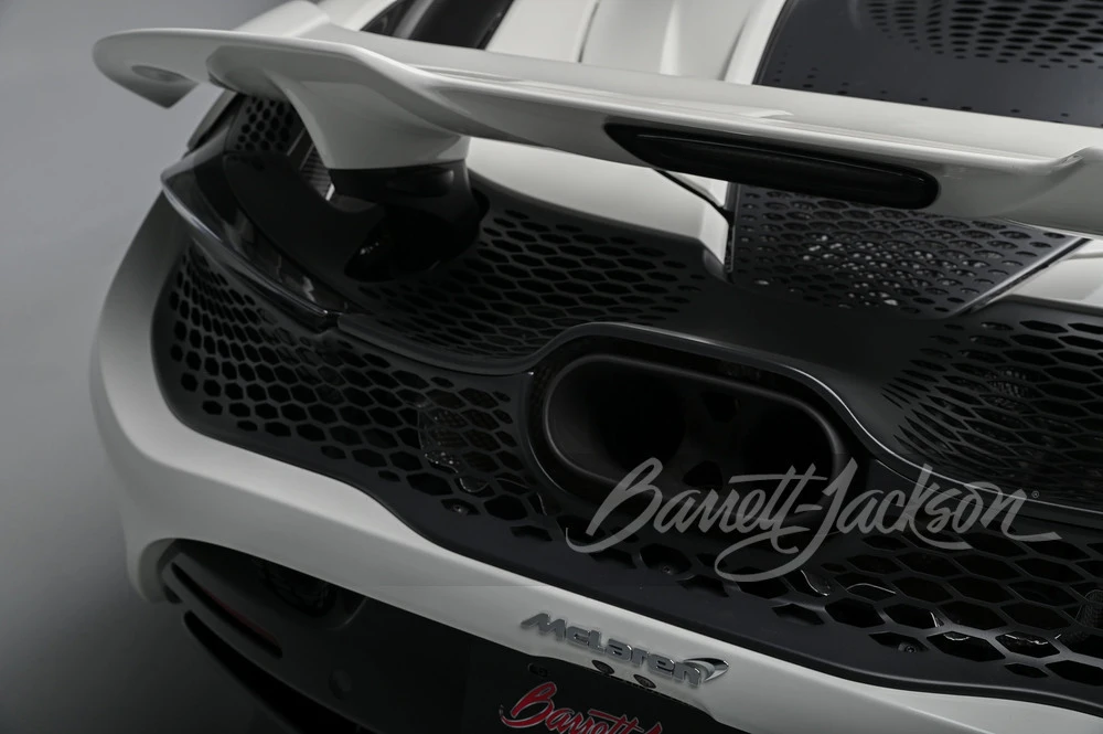 2024 McLaren 750S Spider - Image 26 of 31
