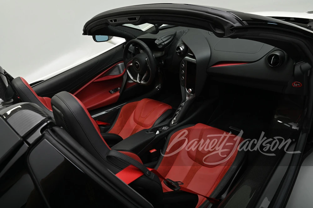 2024 McLaren 750S Spider - Image 5 of 31