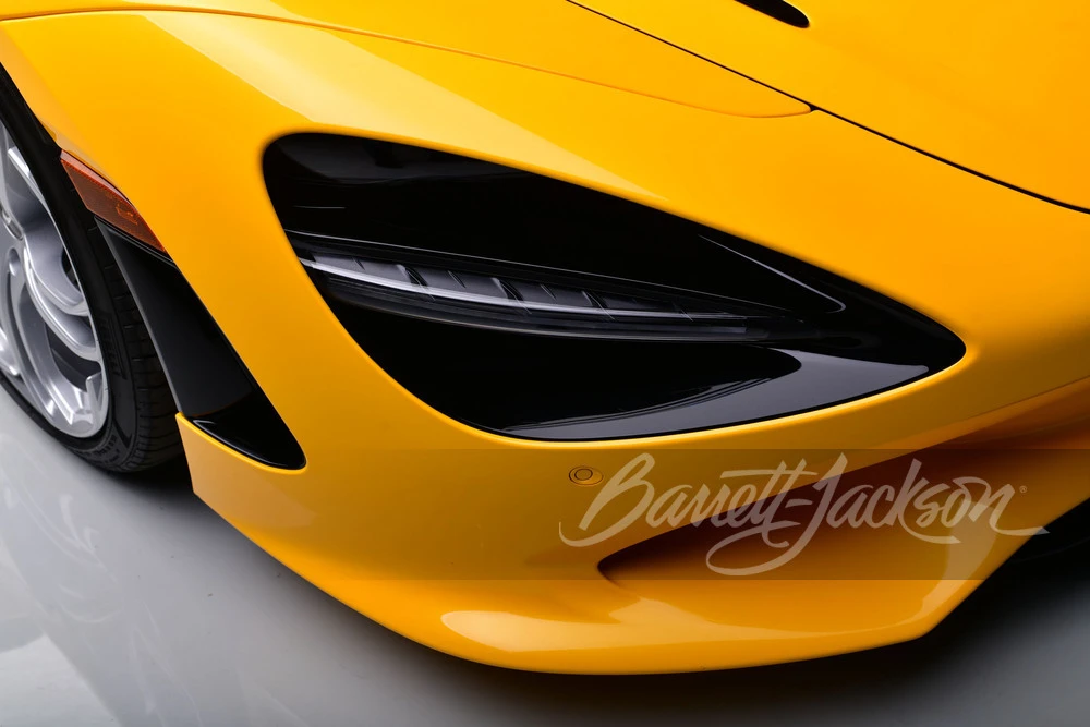 2024 McLaren 750S Spider - Image 17 of 20