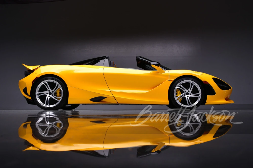 2024 McLaren 750S Spider - Image 11 of 20