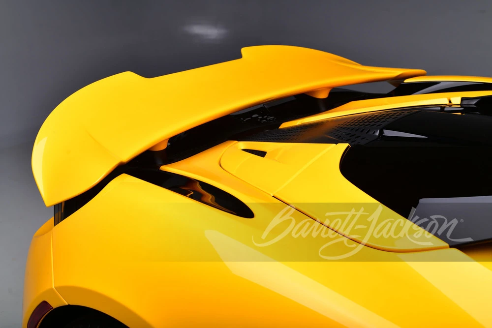 2024 McLaren 750S Spider - Image 15 of 20