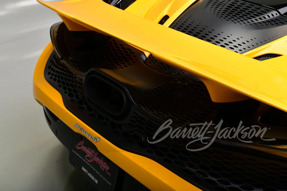 2024 McLaren 750S Spider - Image 13 of 20
