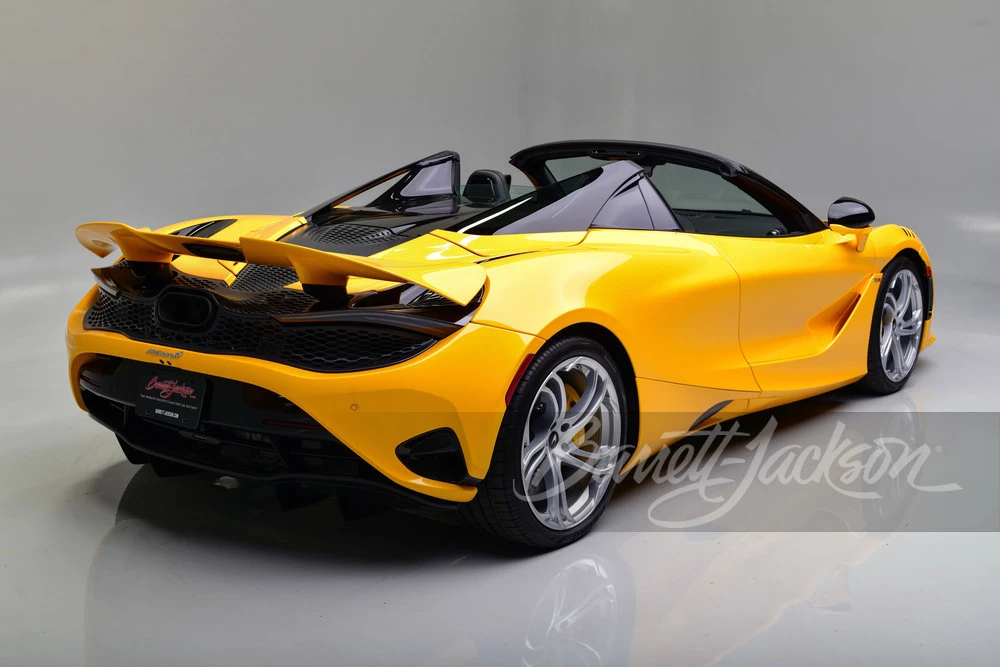 2024 McLaren 750S Spider - Image 2 of 20