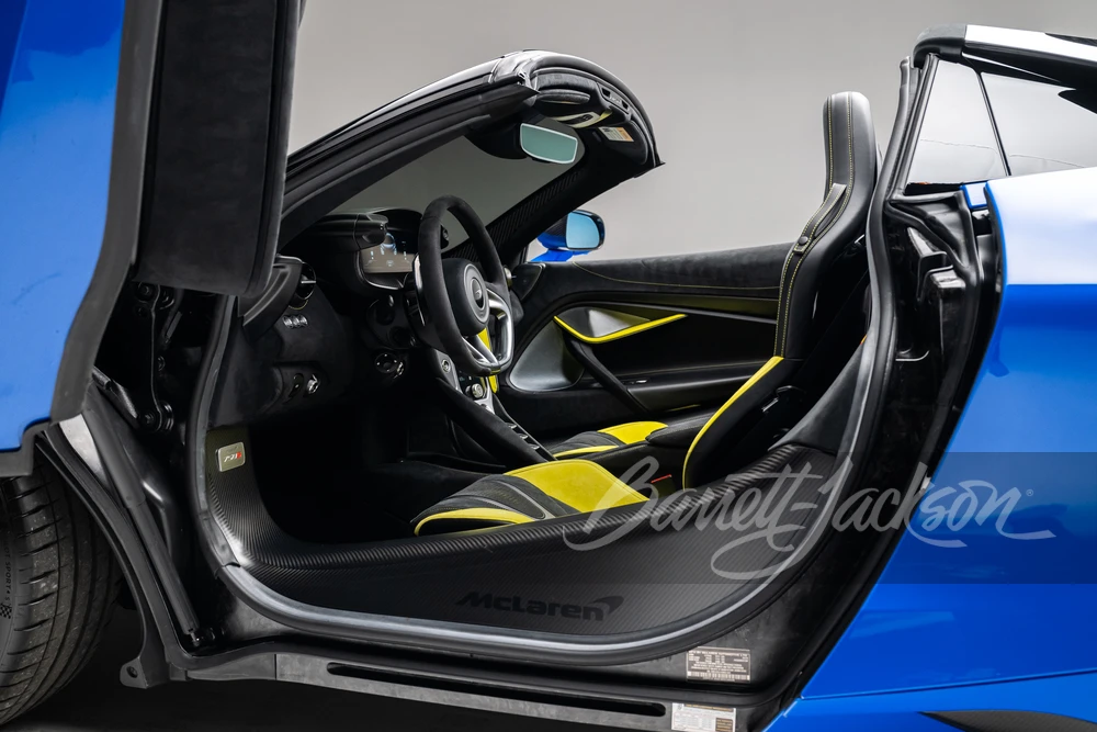 2024 McLaren 750S Spider - Image 13 of 31