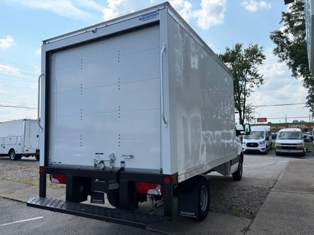 2024 Mercedes-Benz VS30 Sprinter - Image 4 of 17