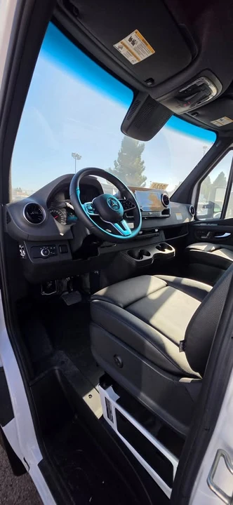 2024 Mercedes-Benz VS30 Sprinter - Image 11 of 20