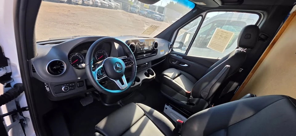 2024 Mercedes-Benz VS30 Sprinter - Image 13 of 20