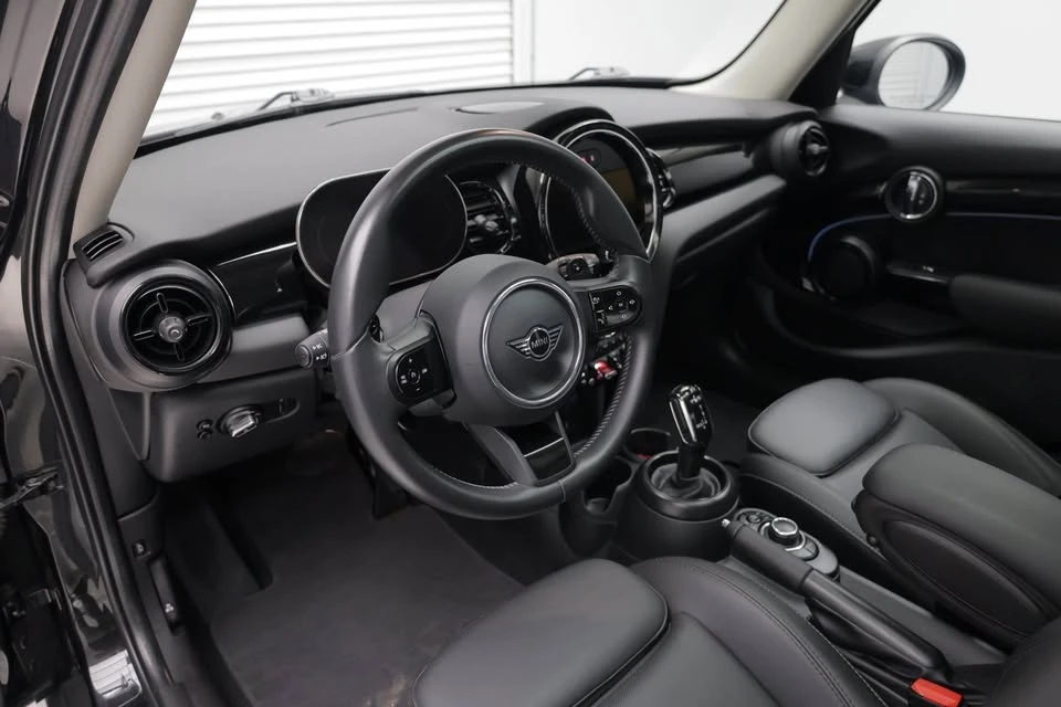 2024 Mini Mini Cooper S 3rd Gen - Image 9 of 20
