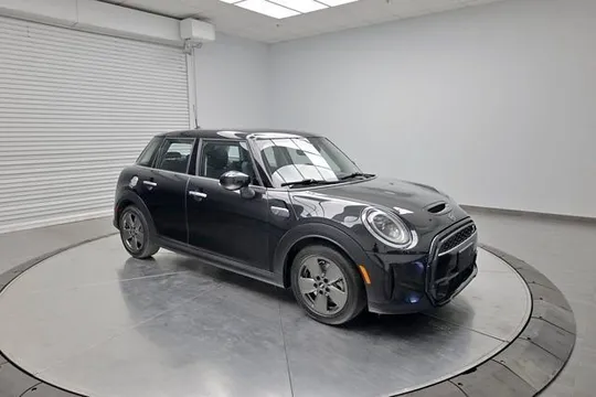 2024 MINI 5 Door Cooper S