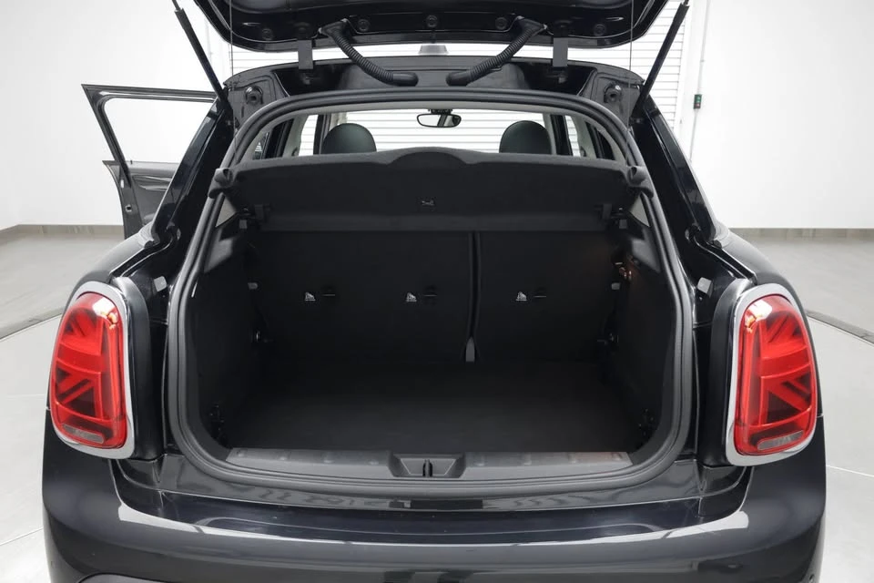 2024 Mini Mini Cooper S 3rd Gen - Image 13 of 20