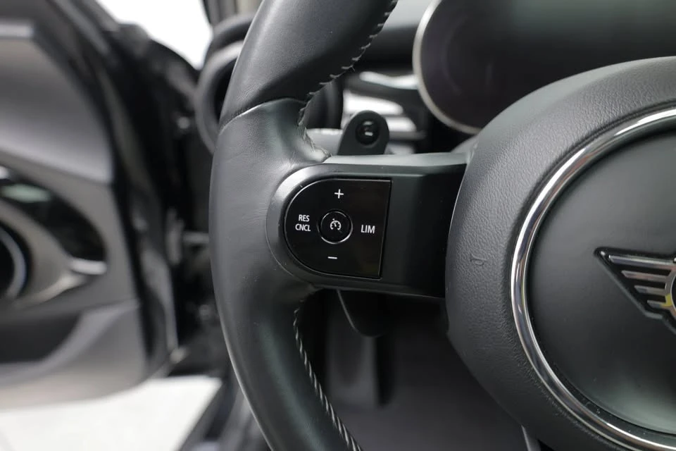 2024 Mini Mini Cooper S 3rd Gen - Image 18 of 20