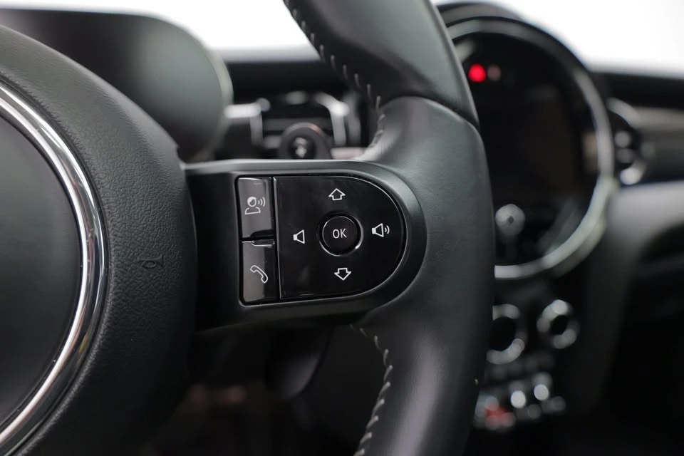 2024 Mini Mini Cooper S 3rd Gen - Image 19 of 20
