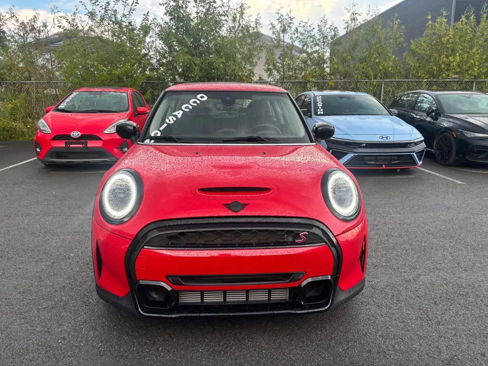 2024 Mini Mini Cooper S 3rd Gen - Image 2 of 11