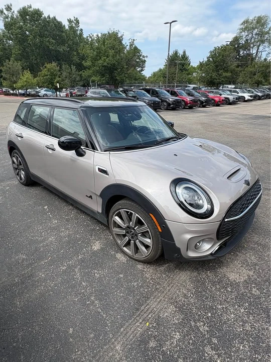 2024 Mini Clubman 2nd Gen - Image 3 of 10