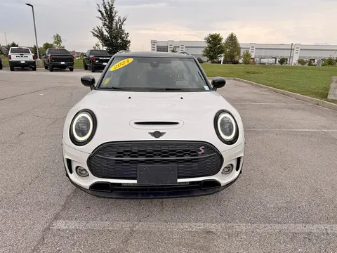 2024 MINI Clubman Classic Cooper S Hatchback 4D