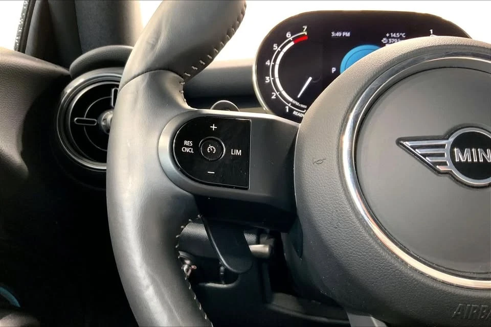 2024 Mini Mini Cooper S 3rd Gen - Image 14 of 20