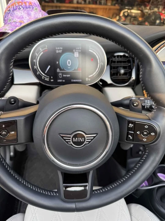 2024 Mini Mini Cooper S 3rd Gen - Image 8 of 10