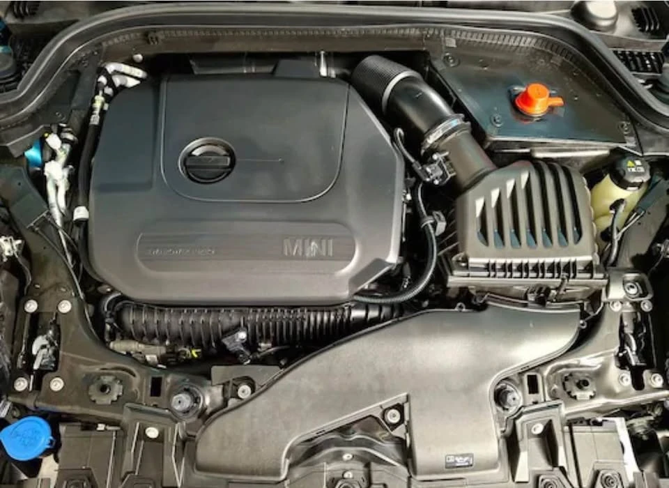 2024 Mini Mini Cooper S 3rd Gen - Image 15 of 17