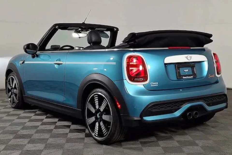 2024 Mini Mini Cooper S 3rd Gen - Image 6 of 17