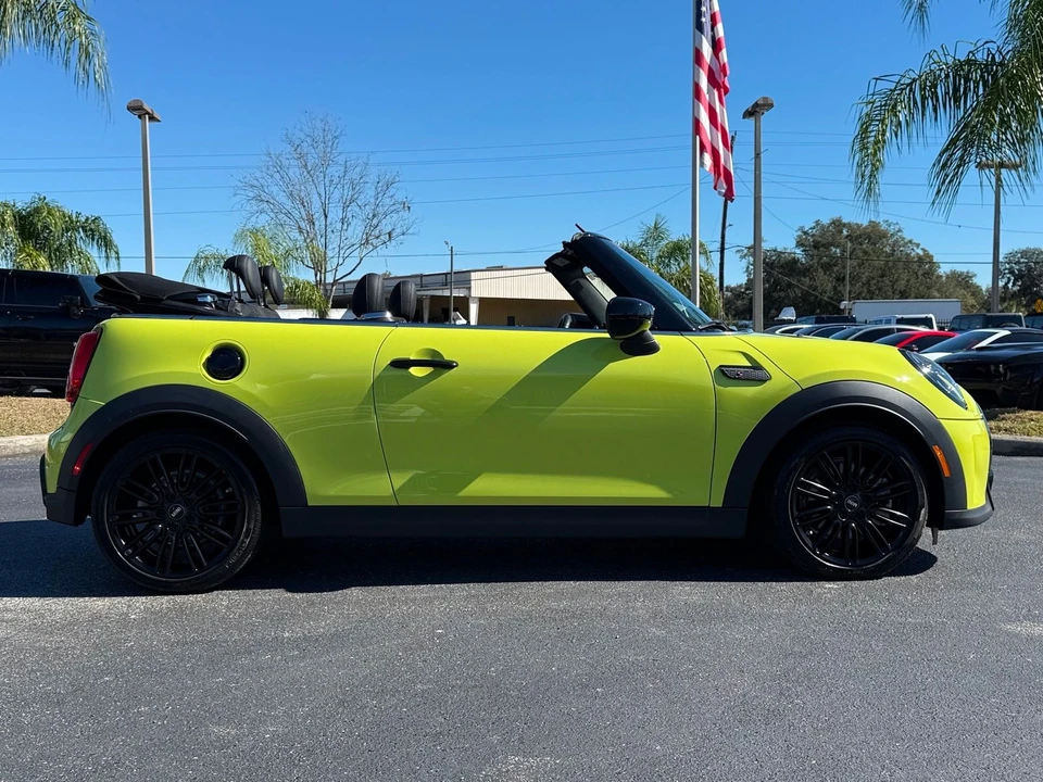 2024 Mini Mini Cooper S 3rd Gen - Image 11 of 12