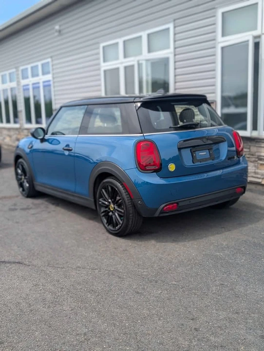 2024 Mini Mini 3rd Gen - Image 3 of 8