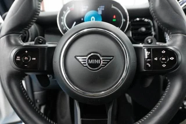 2024 Mini Mini Cooper S 3rd Gen - Image 8 of 20