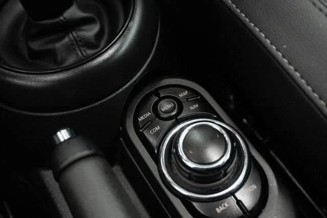 2024 Mini Mini Cooper S 3rd Gen - Image 14 of 20