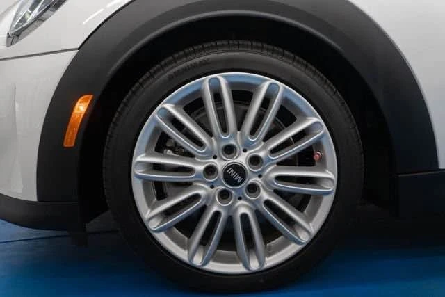 2024 Mini Mini Cooper S 3rd Gen - Image 4 of 20