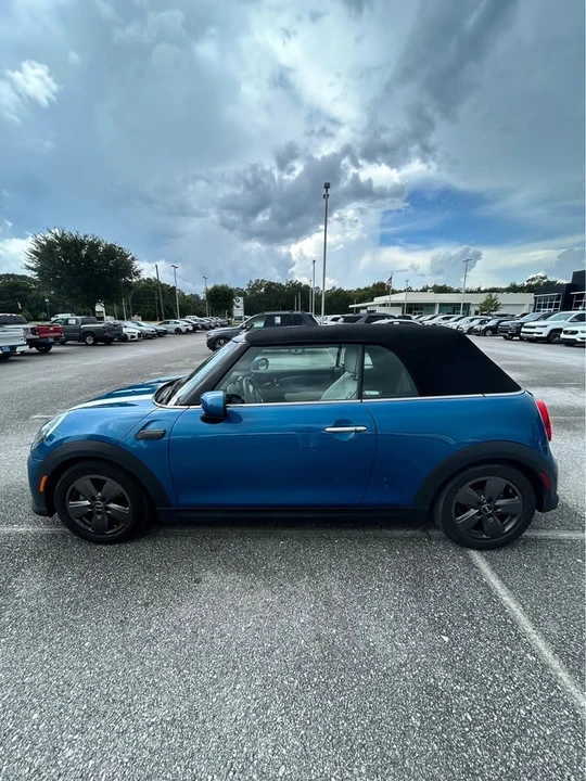 2024 Mini Mini Cooper S 3rd Gen - Image 8 of 12