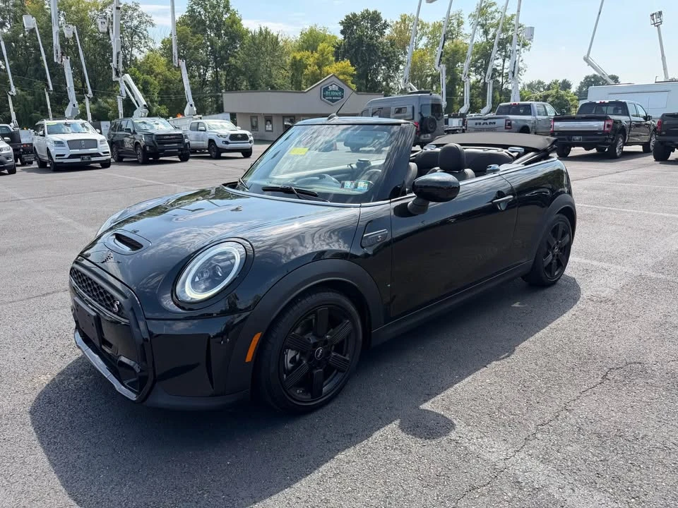 2024 Mini Mini Cooper S 3rd Gen - Image 8 of 13