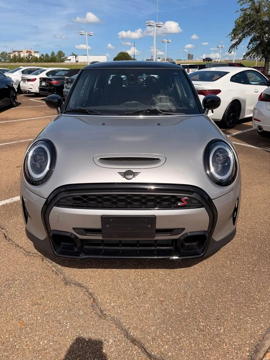 2024 Mini Mini 3rd Gen - Image 2 of 7