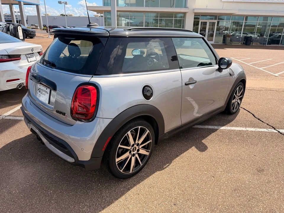 2024 Mini Mini 3rd Gen - Image 6 of 7