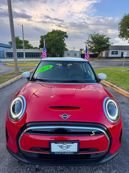 2024 Mini Mini 3rd Gen - Image 2 of 13
